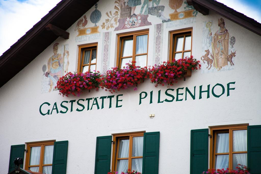 Landgasthof Pilsenhof Entenbraterei Хехендорф-ам-Пильзензее Экстерьер фото